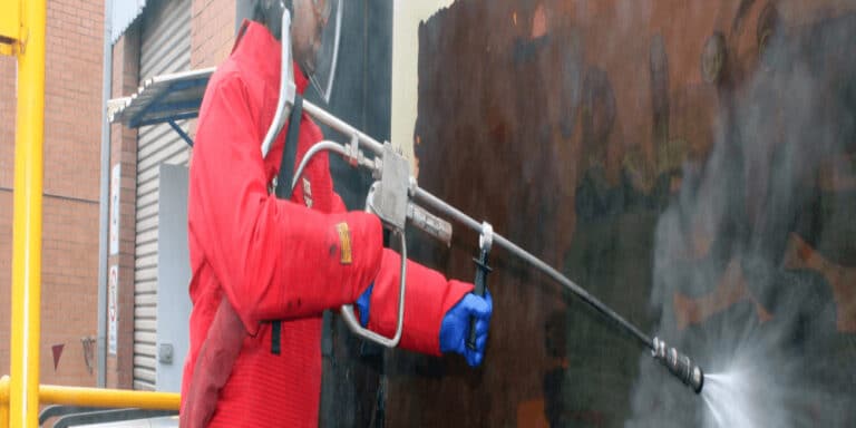 Tank Water Jet Blasting